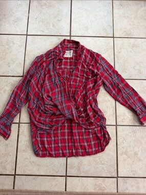 Abercrombie & Fitch Red and Black Plaid Wrap-Style Button Down